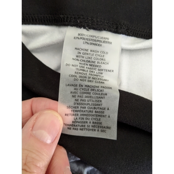 Betsey Johnson Performance High Rise Leggings - Picture 5 of 7